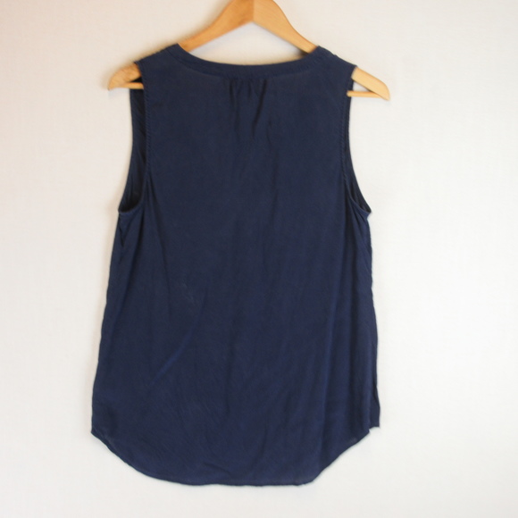 Lilly Pulitzer Navy Silk Stacey Sleeveless Blouse Size L - Picture 7 of 11